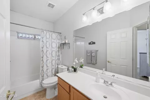 Bath - 4248 E South Fork Dr, Phoenix, AZ 85044 photo 1 of 2