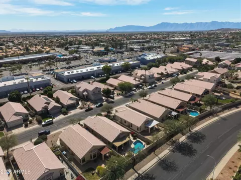 View/Area - 4248 E South Fork Dr, Phoenix, AZ 85044 photo 3 of 5