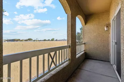 Exterior - 1920 E Bell Rd #1022, Phoenix, AZ 85022 photo 2 of 3