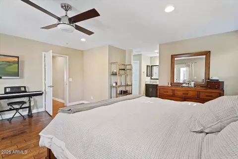 Bedroom - 1039 E Montebello Ave, Phoenix, AZ 85014 photo 3 of 5