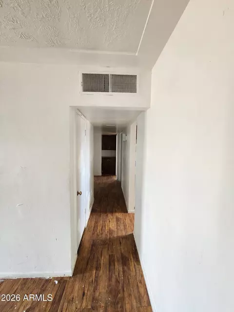 Entry Way - 2207 W Cactus Wren Dr, Phoenix, AZ 85021 photo 1 of 1