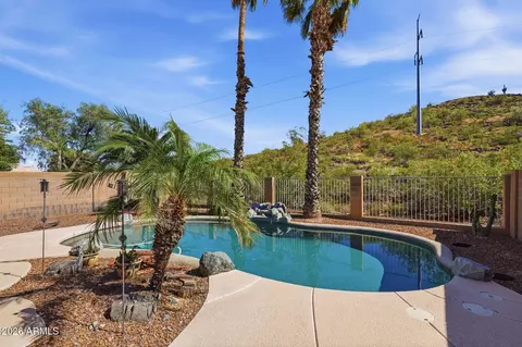 Exterior - 2303 Electra Ln, Phoenix, AZ 85024 photo 2 of 3