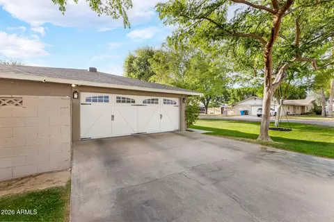 611 E Nicolet Ave, Phoenix, AZ 85020 photo 8
