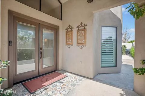Entry Way - 714 W Townley Ave, Phoenix, AZ 85021 photo 1 of 2