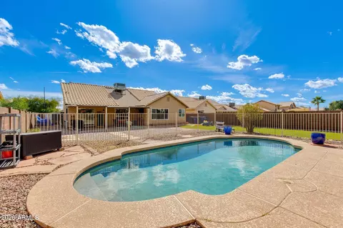 Exterior - 4250 Encinas Ave, Gilbert, AZ 85234 photo 2 of 7