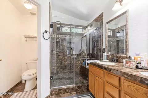 Bath - 1504 E Bowker St, Phoenix, AZ 85040 photo 2 of 3