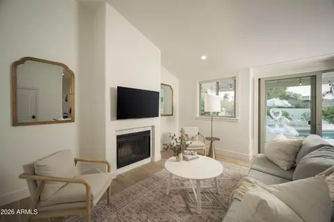 Living - 4717 E Le Marche Ave, Phoenix, AZ 85032 photo 1 of 2
