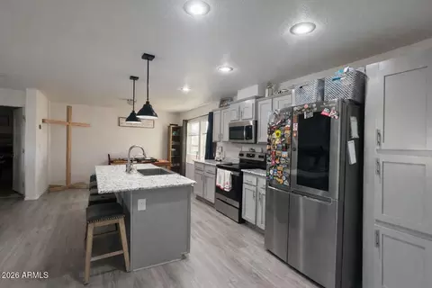 2046 S Mariposa Rd, Apache Junction, AZ 85119