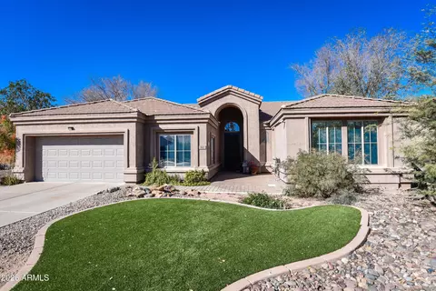 362 E Horseshoe Ave, Gilbert, AZ 85296