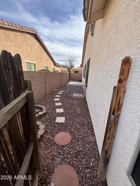 Exterior - 434 E Sheffield Ave, Gilbert, AZ 85296 photo 8 of 9