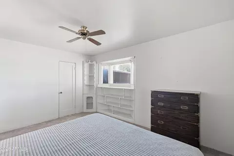 Bedroom - 3223 E Weldon Ave, Phoenix, AZ 85018 photo 6 of 7