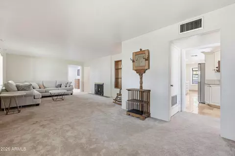 Living - 3223 E Weldon Ave, Phoenix, AZ 85018 photo 5 of 8