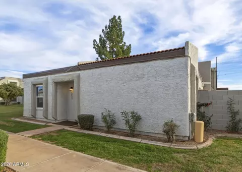 6833 S Jentilly Ln, Tempe, AZ 85283
