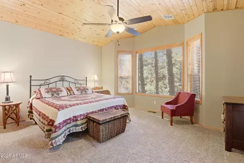 Bedroom - 5588 W Solitude Trails Loop, Pine, AZ 85544 photo 3 of 4