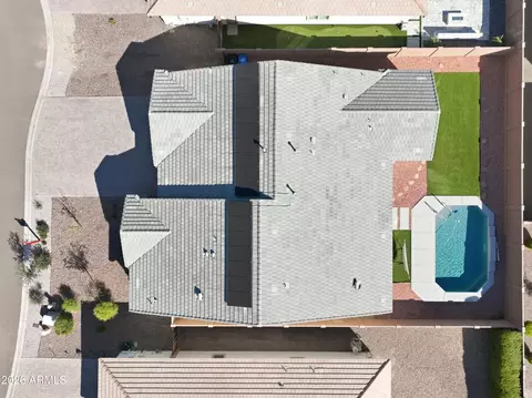 View/Area - 3407 E Valencia Dr, Phoenix, AZ 85042 photo 3 of 10