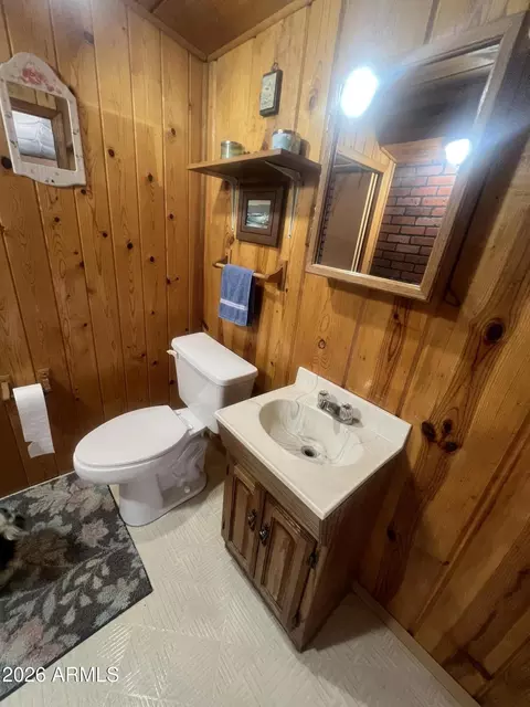 Bath - 84 W Haught Rd, Payson, AZ 85541 photo 6 of 14