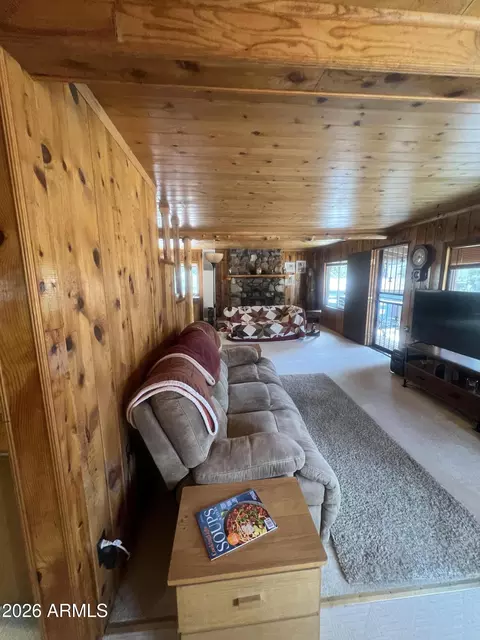 Living - 84 W Haught Rd, Payson, AZ 85541 photo 9 of 11