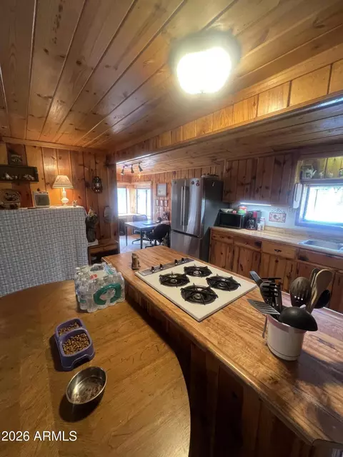 Kitchen - 84 W Haught Rd, Payson, AZ 85541 photo 5 of 6