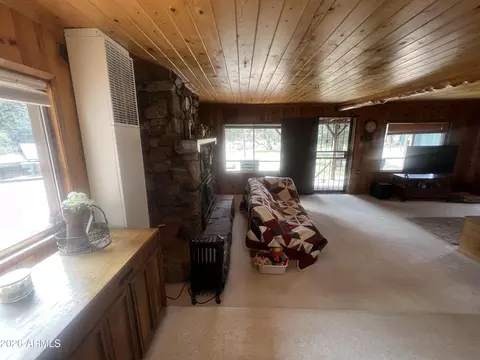 Living - 84 W Haught Rd, Payson, AZ 85541 photo 2 of 11