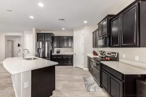Kitchen - 11534 E Corbin Ave, Mesa, AZ 85212 photo 2 of 2