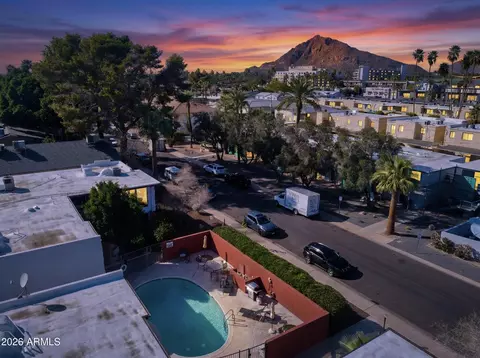 6935 E 4th St #4, Scottsdale, AZ 85251
