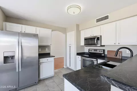 2840 E Wagoner Rd, Phoenix, AZ 85032 photo 13