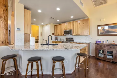 6043 E Knolls Way, Cave Creek, AZ 85331
