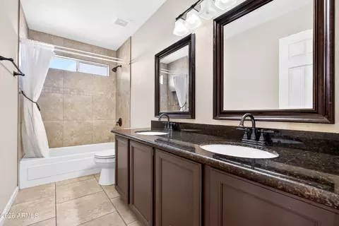 Bath - 919 N Starling Dr, Gilbert, AZ 85234 photo 4 of 4