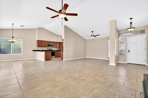 Living - 919 N Starling Dr, Gilbert, AZ 85234 photo 3 of 7
