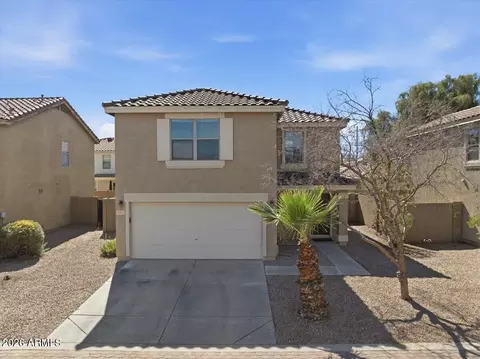 2413 E Hazeltine Way, Chandler, AZ 85249
