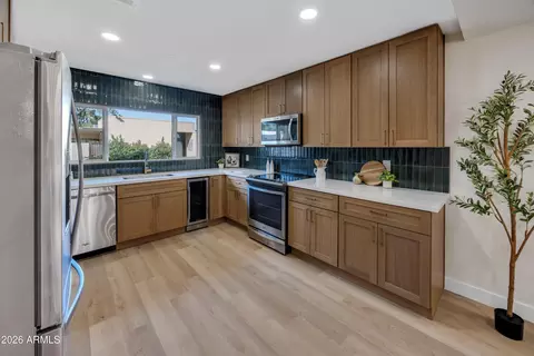 Kitchen - 2107 W Marlette Ave, Phoenix, AZ 85015 photo 1 of 4