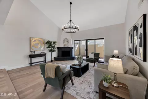 Living - 2107 W Marlette Ave, Phoenix, AZ 85015 photo 1 of 2