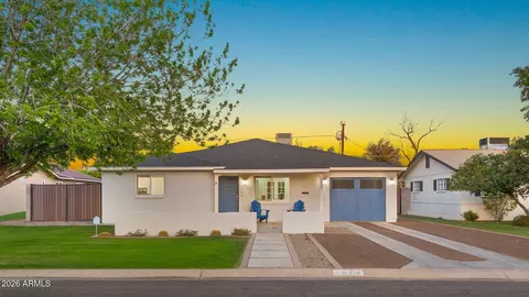 5619 N 11th St, Phoenix, AZ 85014