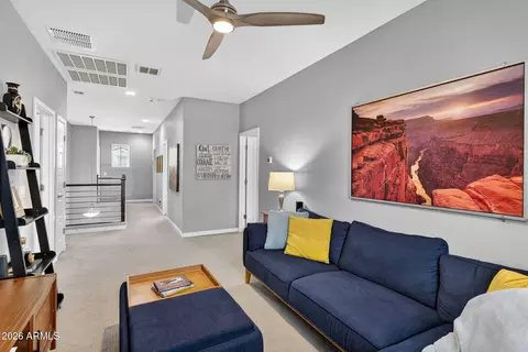 Entry Way - 690 N Sparrow Ct, Gilbert, AZ 85234 photo 7 of 7