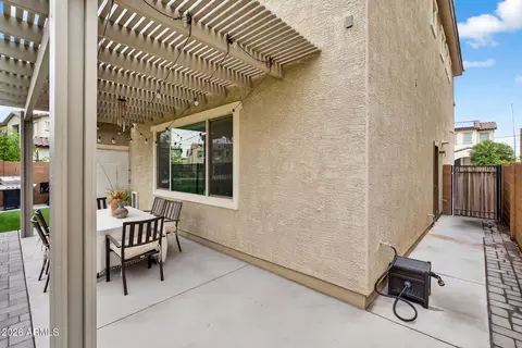 Other - 690 N Sparrow Ct, Gilbert, AZ 85234 photo 10 of 11