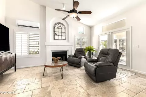 Living - 3827 E Glenhaven Dr, Phoenix, AZ 85048 photo 1 of 1