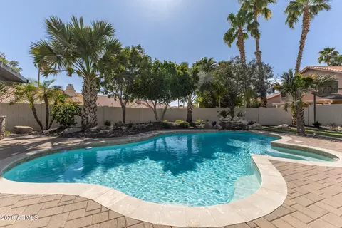 Exterior - 3827 E Glenhaven Dr, Phoenix, AZ 85048 photo 4 of 7