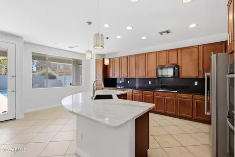 Kitchen - 11365 E Stearn Ave, Mesa, AZ 85212 photo 2 of 4