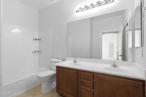 Bath - 11365 E Stearn Ave, Mesa, AZ 85212 photo 1 of 3
