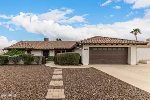 4341 E Betty Elyse Ln, Phoenix, AZ 85032