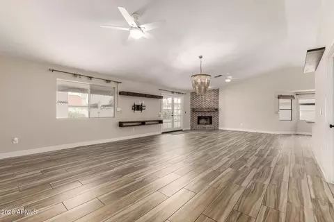4341 E Betty Elyse Ln, Phoenix, AZ 85032 photo 2