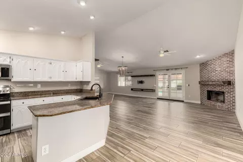 4341 E Betty Elyse Ln, Phoenix, AZ 85032 photo 10