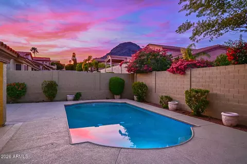 Exterior - 1942 E Claire Dr E, Phoenix, AZ 85022 photo 2 of 6