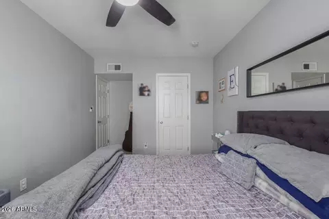 Bedroom - 4759 E Belleview St, Phoenix, AZ 85008 photo 3 of 5