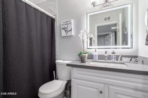 Bath - 4759 E Belleview St, Phoenix, AZ 85008 photo 1 of 2