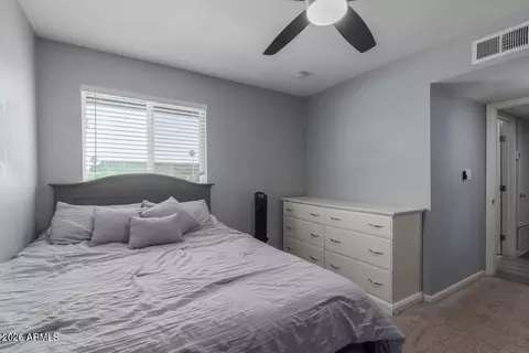 Bedroom - 4759 E Belleview St, Phoenix, AZ 85008 photo 4 of 5