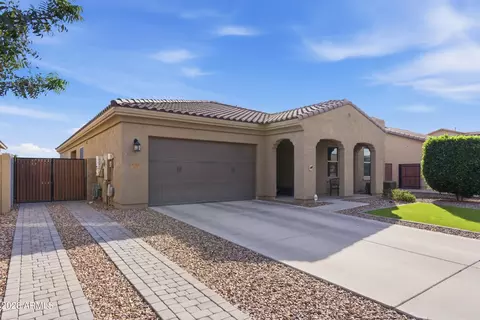 9393 W Daley Ln, Peoria, AZ 85383