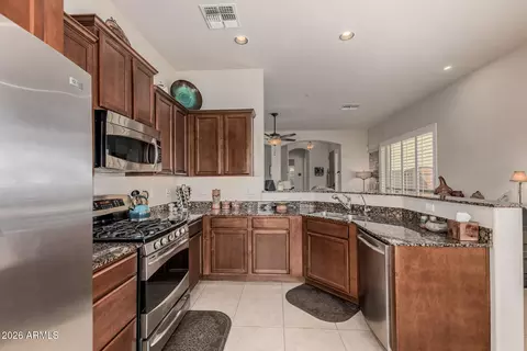 8653 E Ivy St, Mesa, AZ 85207 photo 3