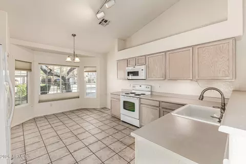 591 E Sheffield Ave, Gilbert, AZ 85296 photo 11