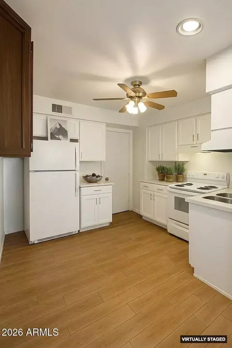 Kitchen - 5502 E Duncan St, Mesa, AZ 85205 photo 1 of 1